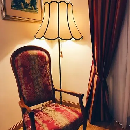 Luxury Glamour Heart Of Old